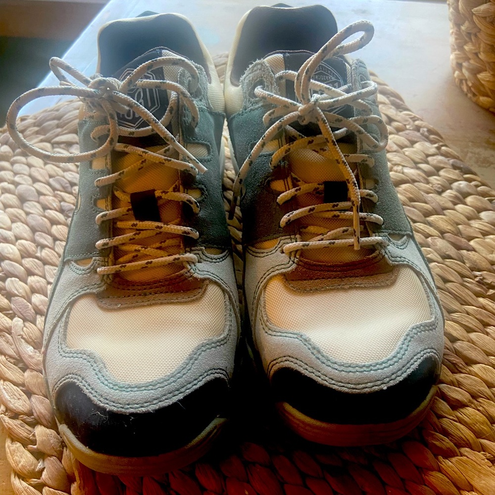 Merrill Boulder Range Trail Shoes ~ Women’s Size 9